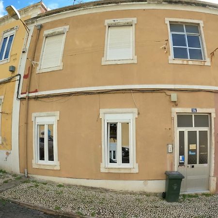 Lisbon T2 Apartment In Typical Villa In Sapadores Lisboa Ngoại thất bức ảnh