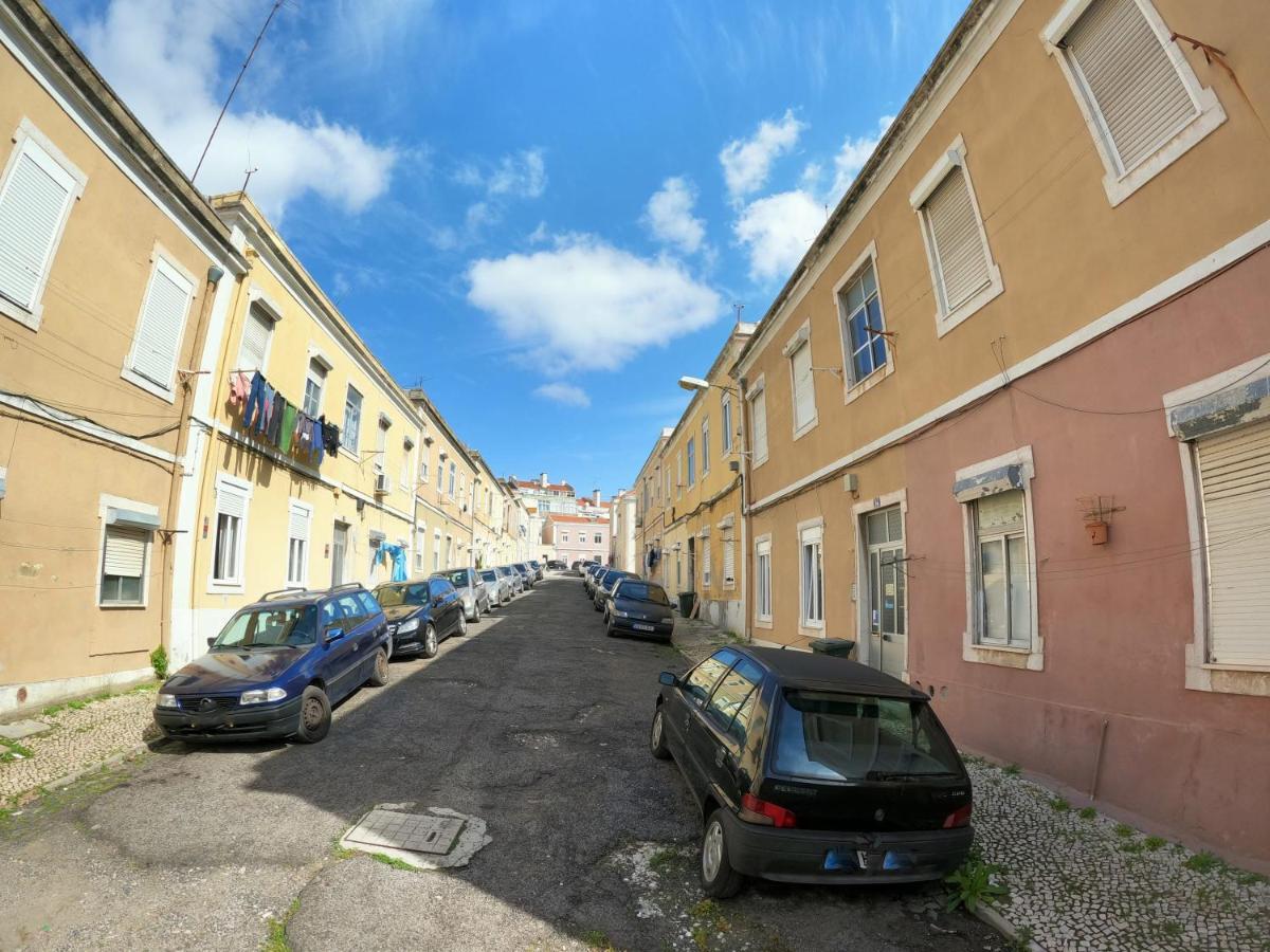 Lisbon T2 Apartment In Typical Villa In Sapadores Lisboa Ngoại thất bức ảnh